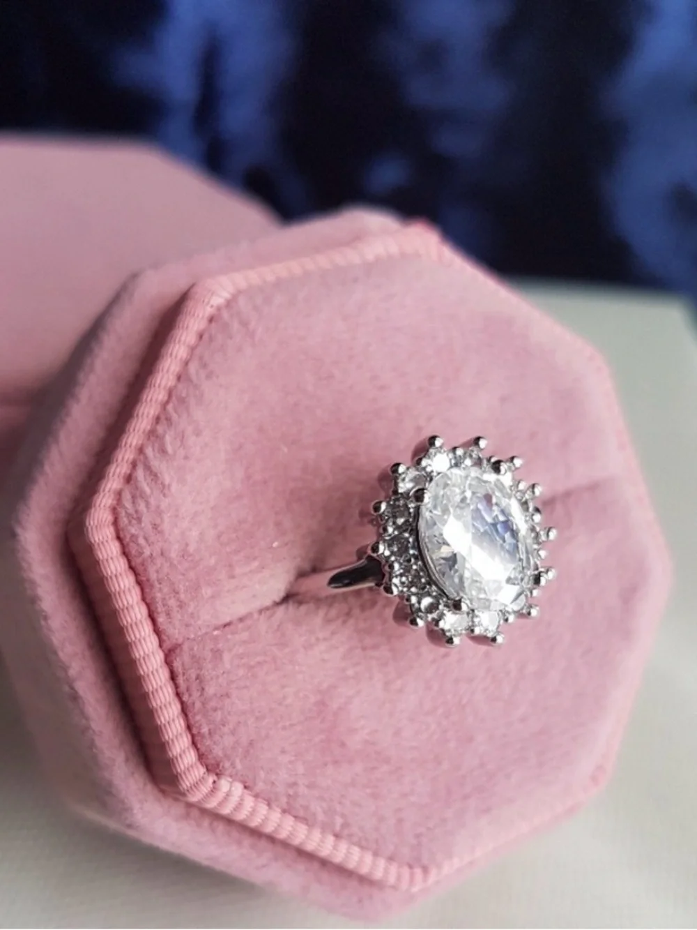 Swarovski Elements 925 Sterling Silver Clear White Sapphire Diana Ring NEW